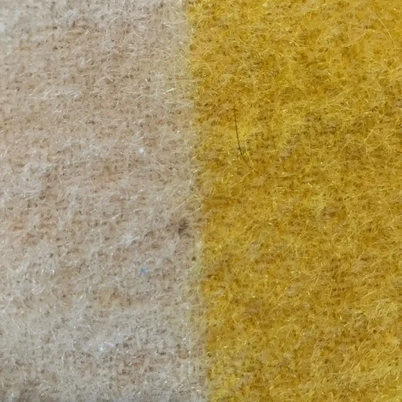 Mid-Century Wool Blanket - Picture 15 of 16